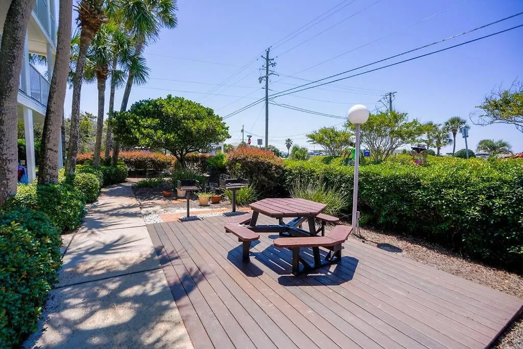 Gulf View, Easy Beach Access, Heated Pool, Hot Tub Destin 0*,  United States